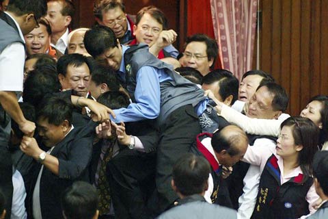 Taiwan politicians